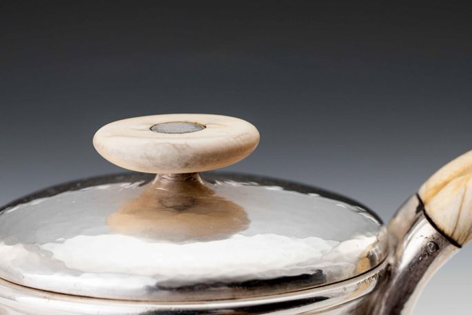 Oswald Haerdtl - SILVER TEA SERVICE consisting of: teapot, milk jug, sugar bowl  | MasterArt